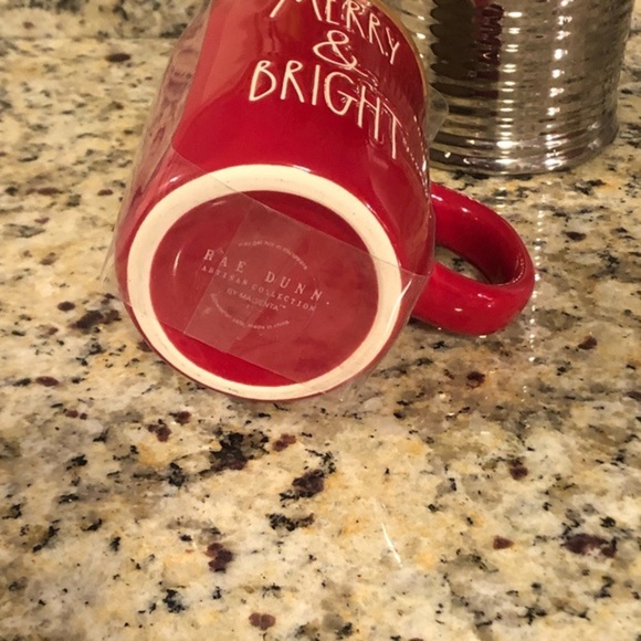 Rae Dunn Christmas MERRY & BRIGHT Large Mug With Wooden Lid / Coaster - Picture 5 of 5
